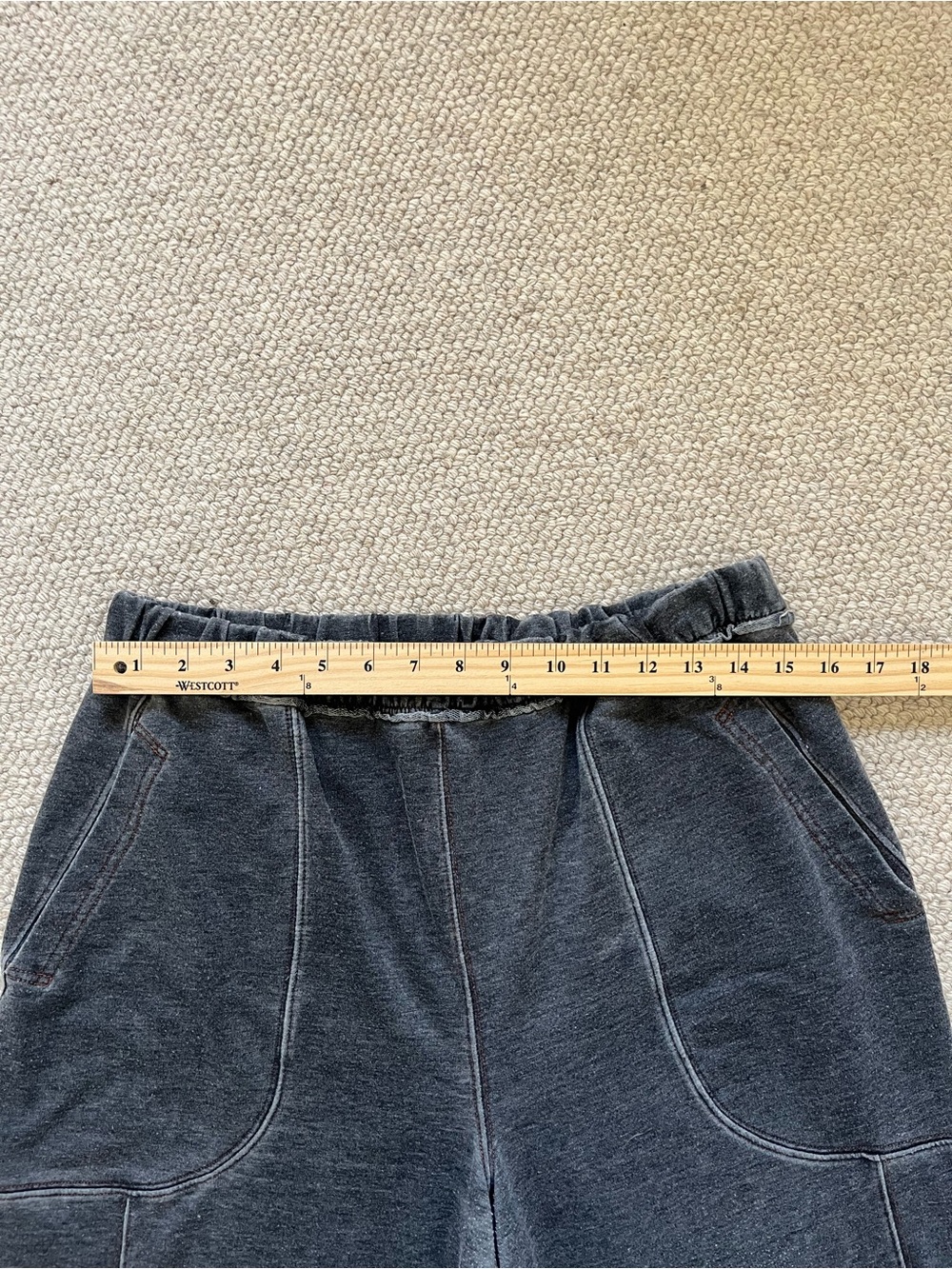 Free People Women’s Gray Cropped Wide Leg Pull On Sweatpants Lounge Pants Pocket - Picture 3 of 7
